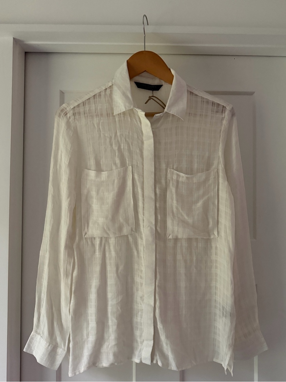 Knot Sisters White Plaid Sheer Gauze Button Down Utility Blouse NWT Size Small